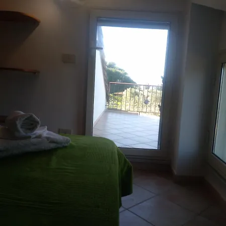 Apartament Attic *